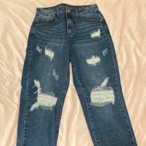 ripped boyfriends jeans